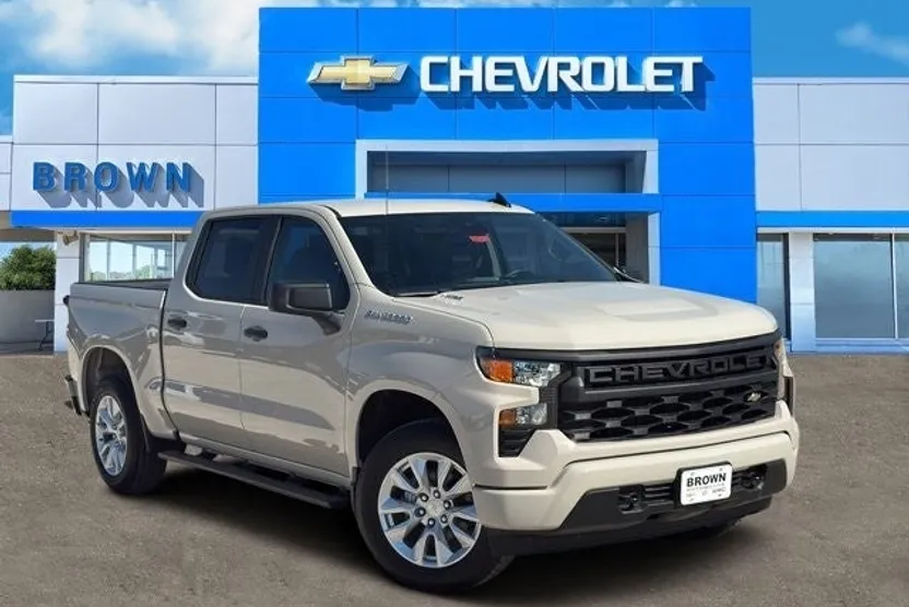 2026 Chevrolet Silverado 1500 Custom photo 1