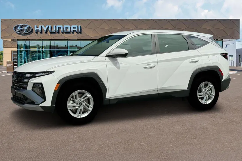 2026 Hyundai Tucson SE photo 1