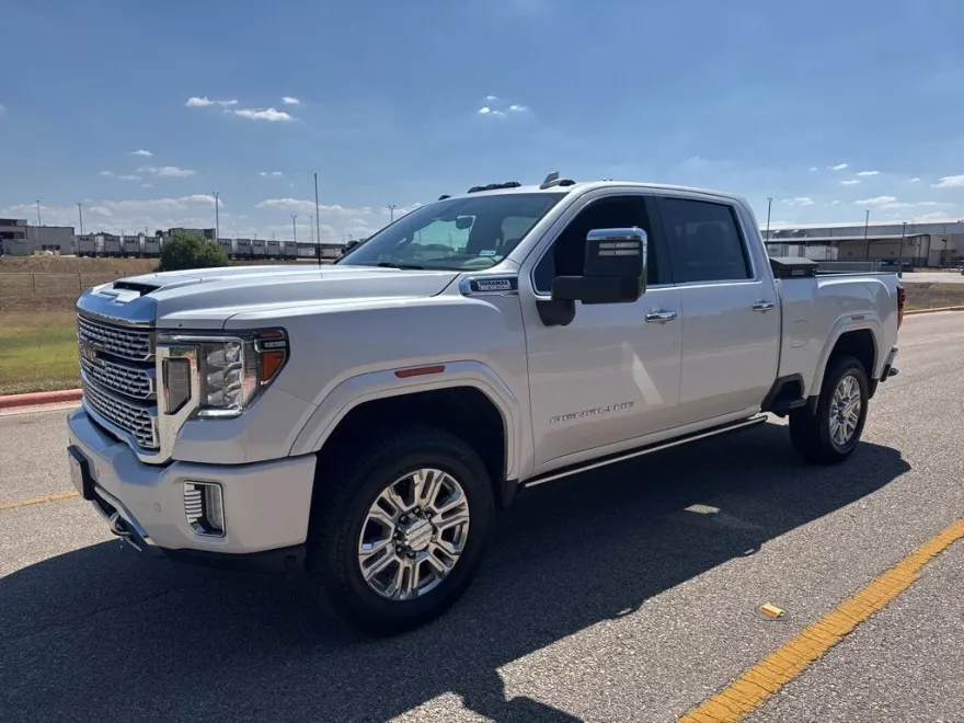 2022 Gmc Sierra 2500 HD Denali photo 1