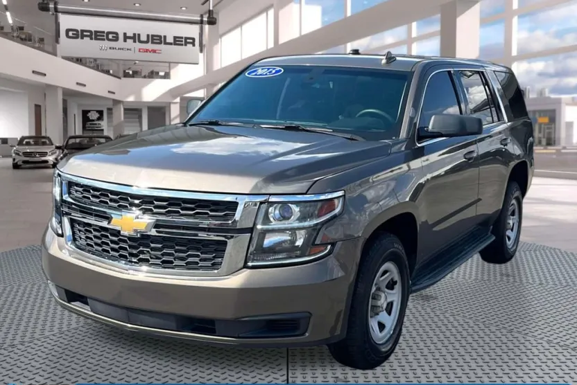 2015 Chevrolet Tahoe photo 1