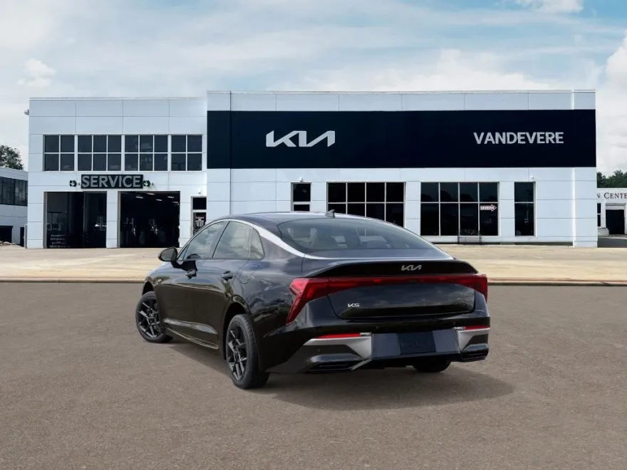 2026 Kia K5 LXS photo 1