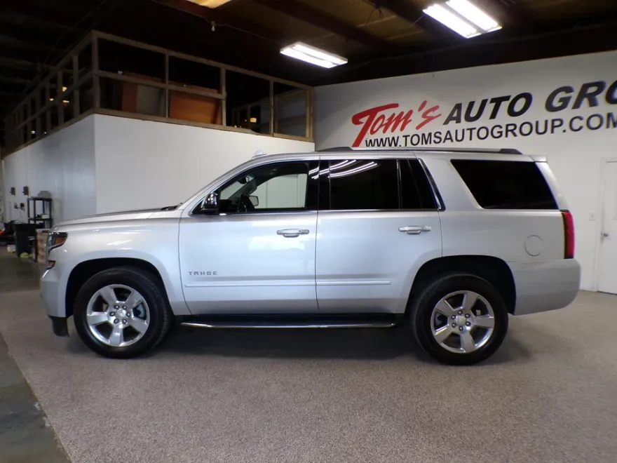 2018 Chevrolet Tahoe Premier photo 1