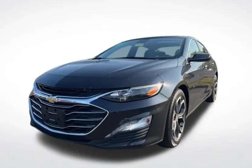 2023 Chevrolet Malibu 1LT photo 1