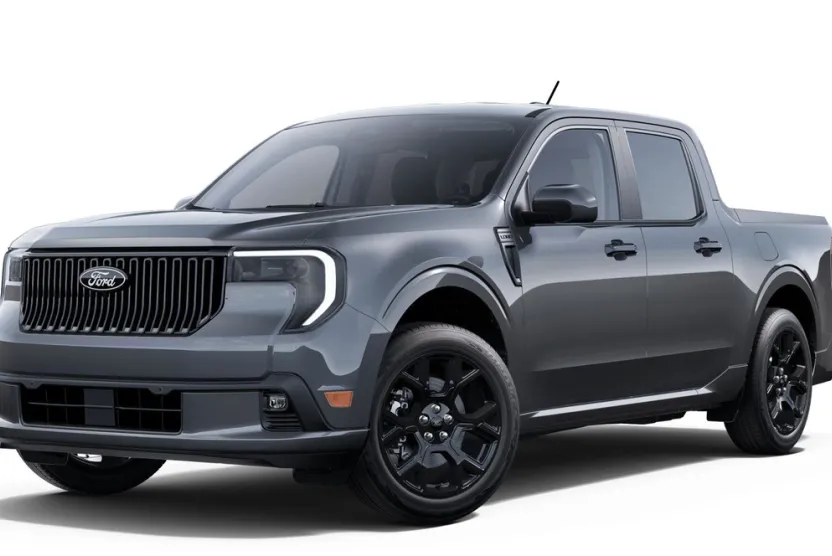 2025 Ford Maverick photo 1