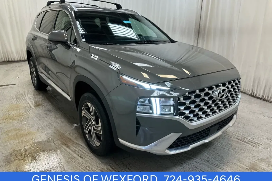 2022 Hyundai Santa Fe SEL photo 1