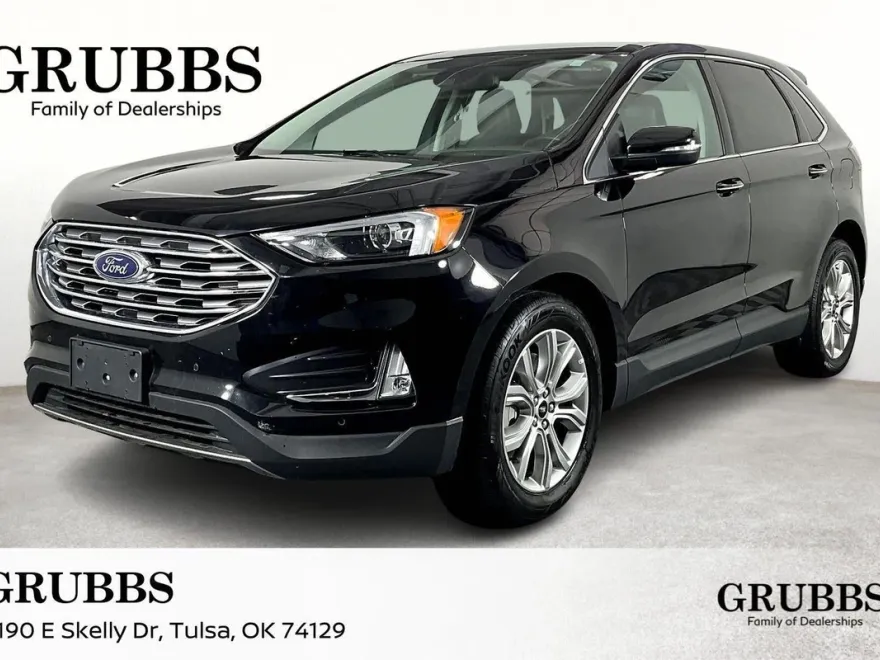 2024 Ford Edge Titanium photo 1