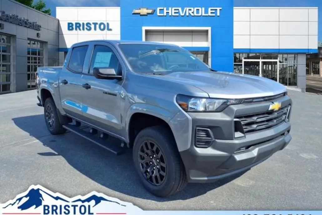 2025 Chevrolet Colorado LT photo 1