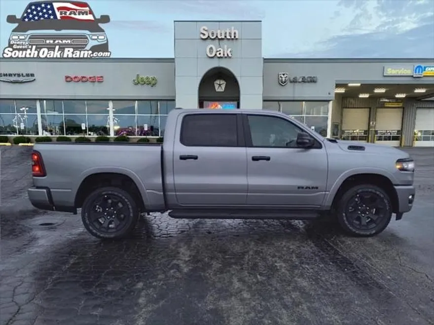 2025 Ram 1500 Big Horn photo 1