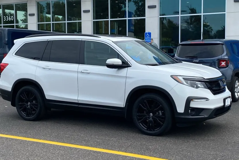 2022 Honda Pilot Special Edition photo 1