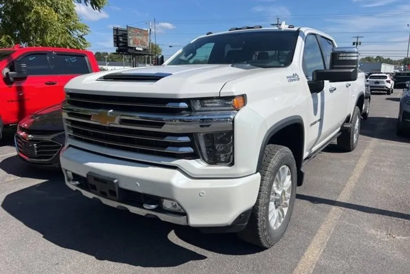 2021 Chevrolet Silverado 3500HD High Country photo 1