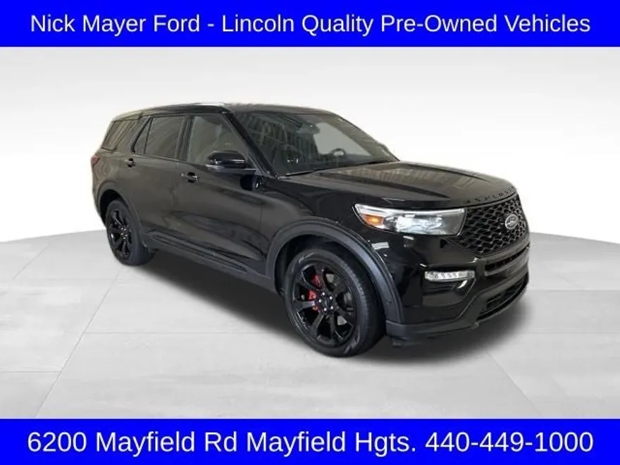 2022 Ford Explorer ST photo 1