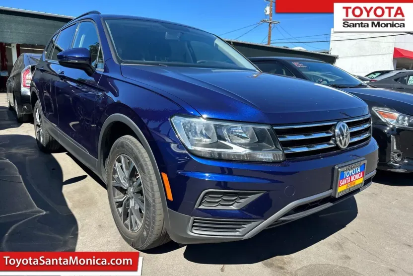 2021 Volkswagen Tiguan S photo 1