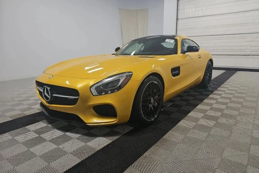 2016 Mercedes Benz AMG GT S photo 1