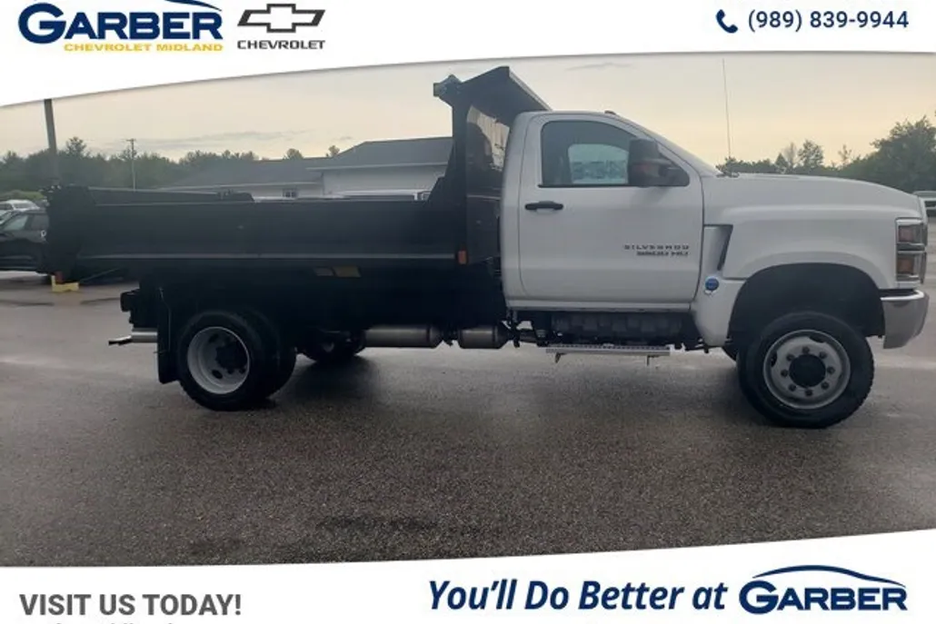 2024 Chevrolet Silverado 5500HD Work Truck photo 1