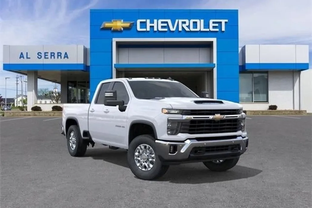 2025 Chevrolet Silverado 2500HD LT photo 1