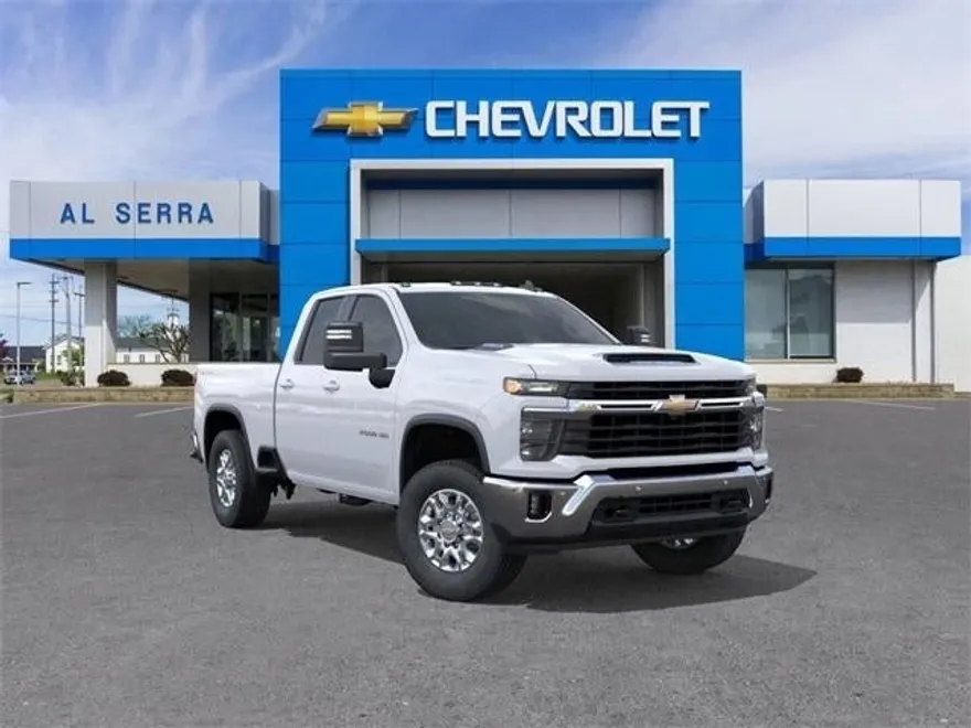 2025 Chevrolet Silverado 2500HD LT photo 1