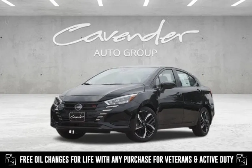 2025 Nissan Versa SR photo 1