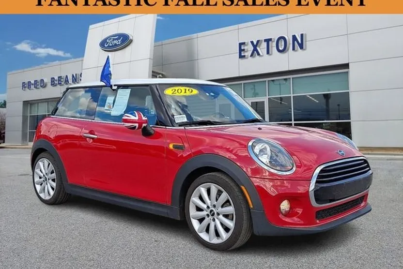 2019 Mini Cooper Oxford Edition photo 1