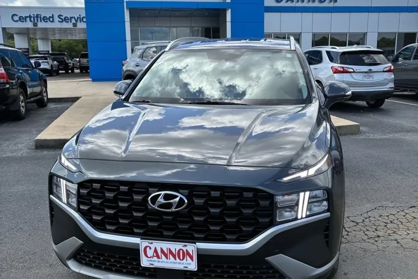 2023 Hyundai Santa Fe SEL photo 1