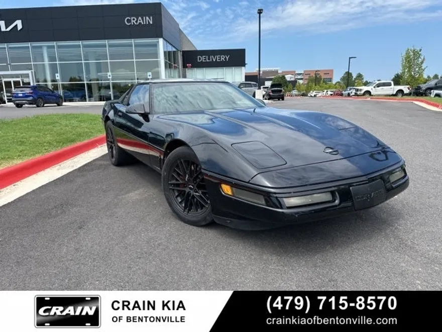 1996 Chevrolet Corvette Base photo 1