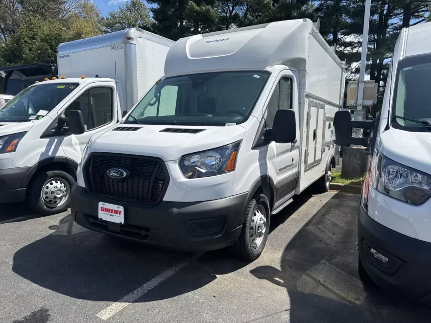 2024 Ford Transit photo 1
