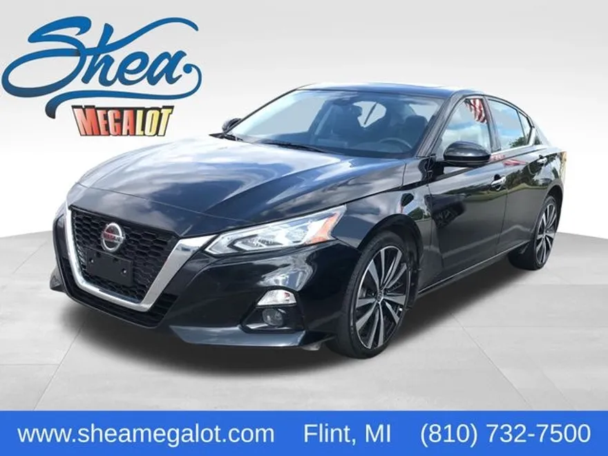 2022 Nissan Altima 2.5 Platinum photo 1