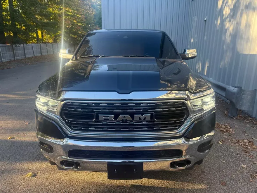 2019 Ram 1500 Limited photo 1