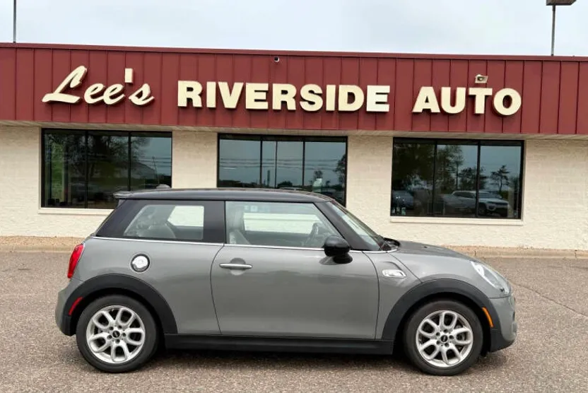 2015 Mini Cooper 2 Door Hardtop S photo 1