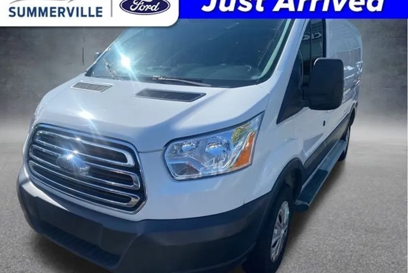 2019 Ford Transit photo 1