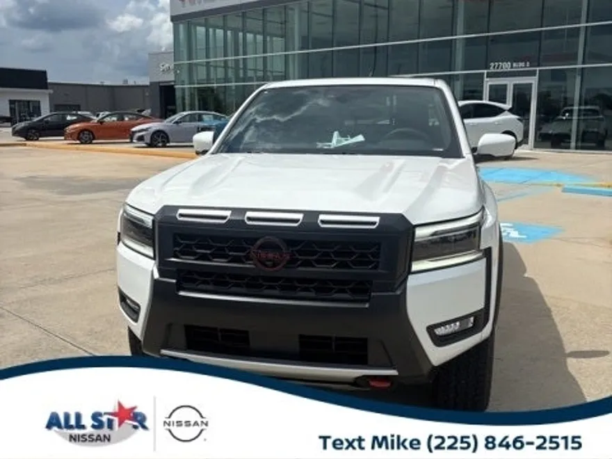 2025 Nissan Frontier Crew Cab PRO-4X photo 1