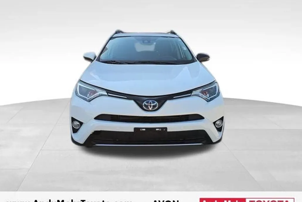 2018 Toyota RAV4 Hybrid XLE photo 1