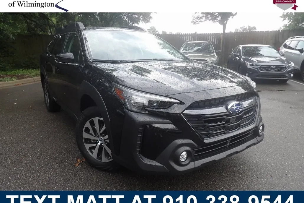 2025 Subaru Outback Premium photo 1