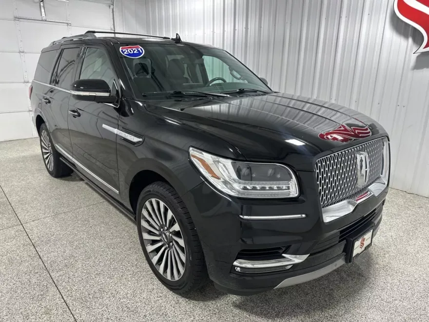 2021 Lincoln Navigator Reserve photo 1