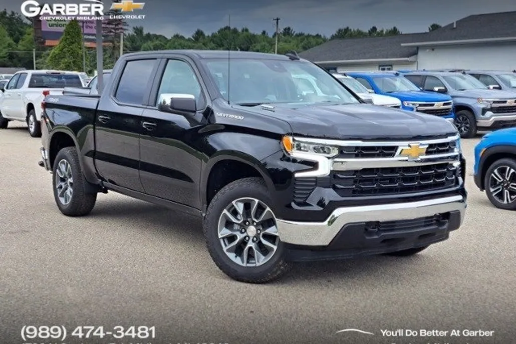2026 Chevrolet Silverado 1500 LT photo 1