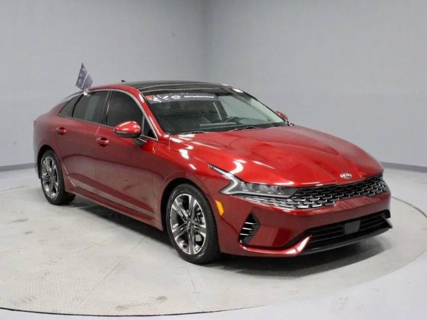 2021 Kia K5 EX photo 1