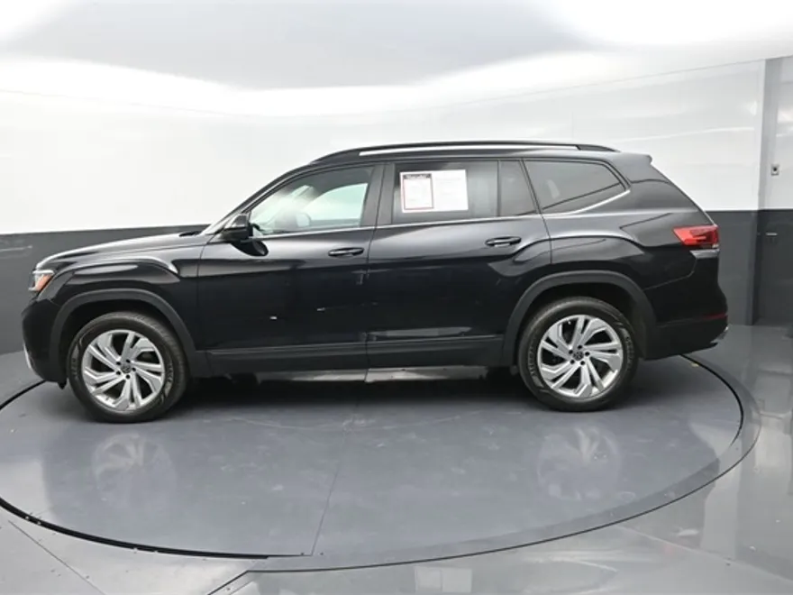 2023 Volkswagen Atlas V6 SE Technology photo 1