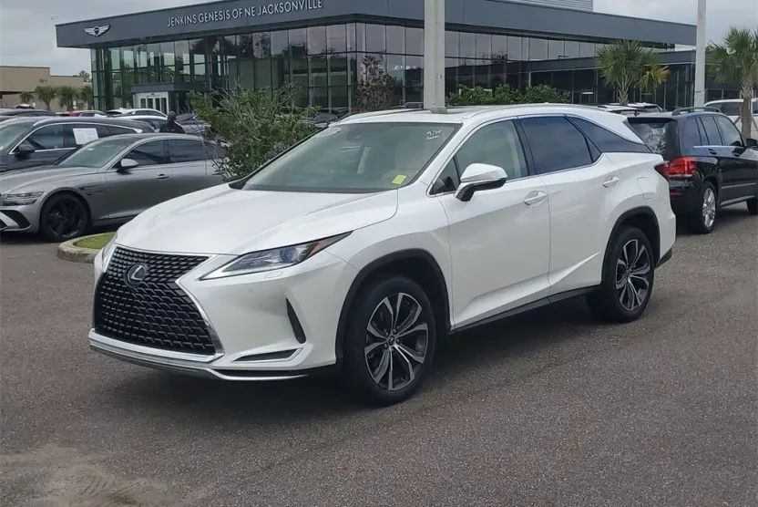 2022 Lexus RX 350L photo 1