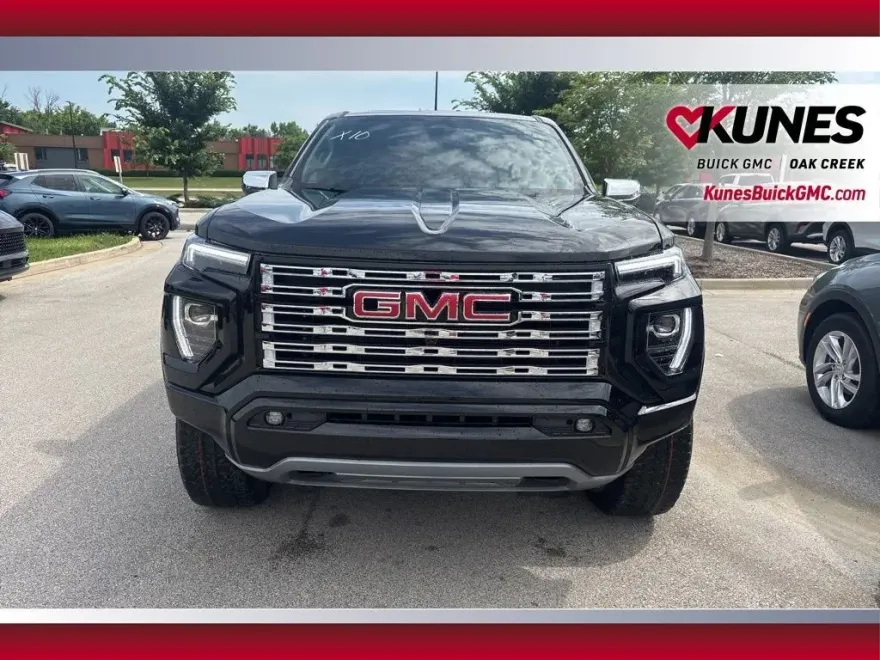 2025 Gmc Canyon Denali photo 1