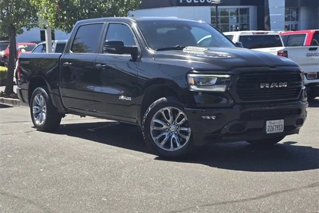 2023 Ram 1500 Laramie photo 1