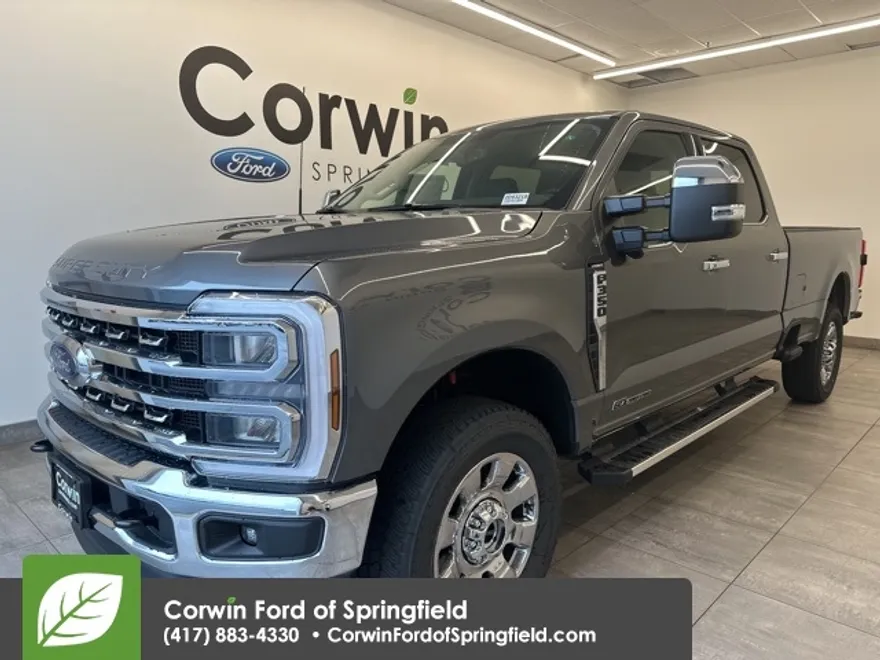 2025 Ford F-350 Lariat photo 1