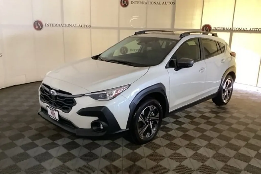2024 Subaru Crosstrek Premium photo 1