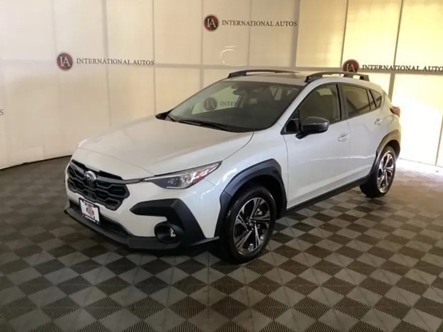 2024 Subaru Crosstrek Premium photo 1