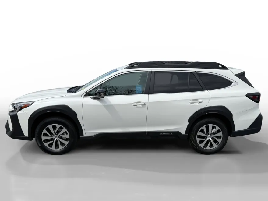 2024 Subaru Outback Premium photo 1