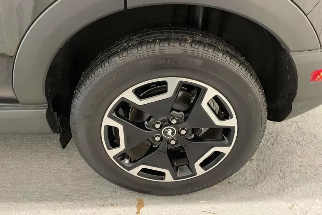 2024 Ford Bronco Sport Outer Banks photo 1