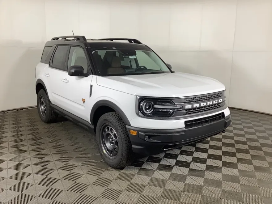 2024 Ford Bronco Sport Badlands photo 1