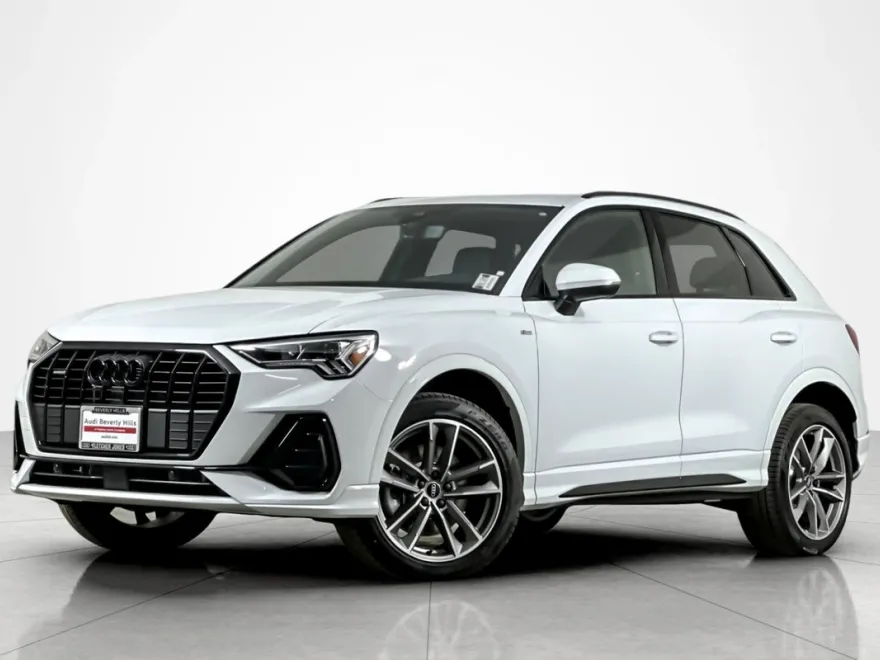 2025 Audi Q3 S line Premium 45 TFSI photo 1