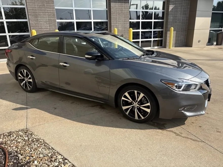 2018 Nissan Maxima Platinum photo 1