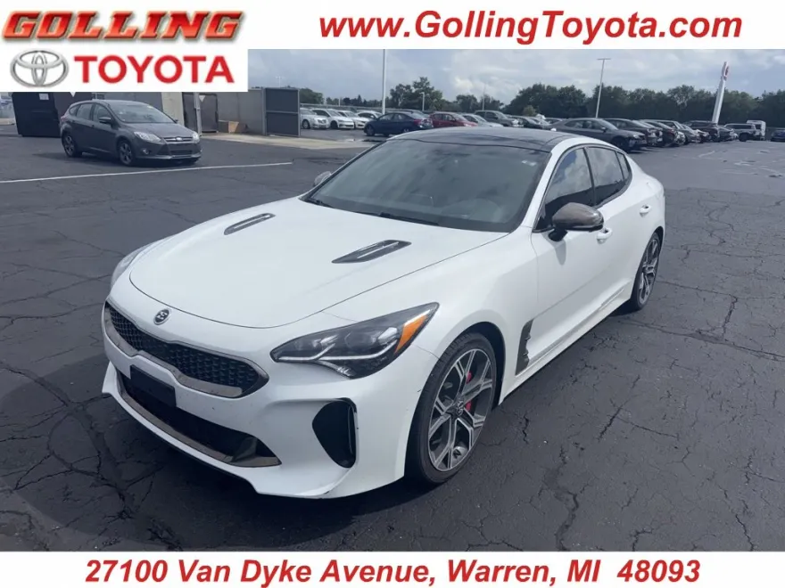 2021 Kia Stinger GT2 photo 1