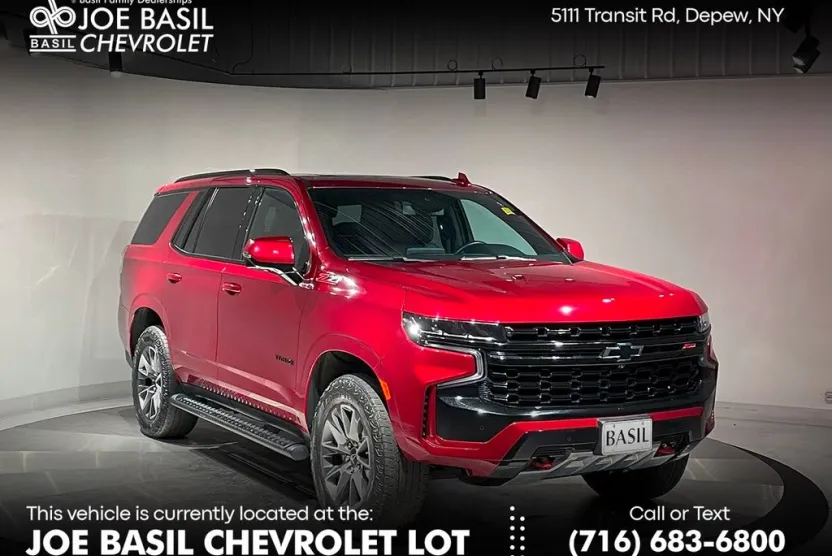 2023 Chevrolet Tahoe Z71 photo 1