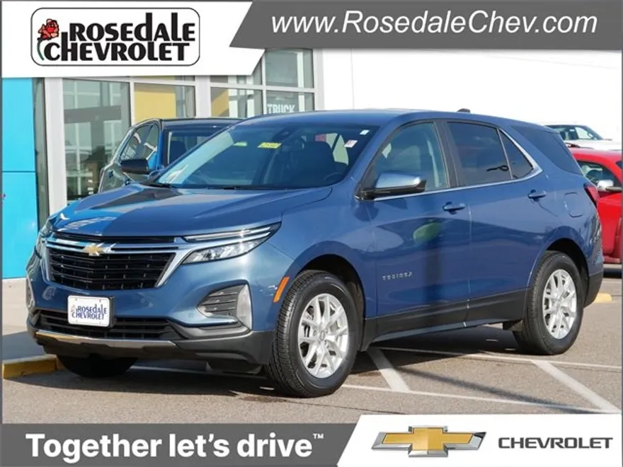 2024 Chevrolet Equinox LT photo 1